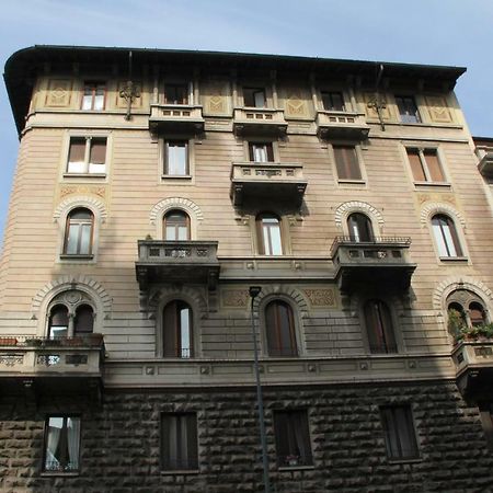 Viale Lunigiana - Penthouse - 6 People Apartment Милано Екстериор снимка